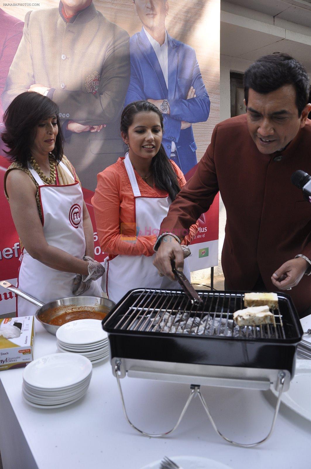 Sanjeev Kapoor at Star Plus launches new season of Master Chef in Mahalaxmi, Mumbai on 9th Jan 2015