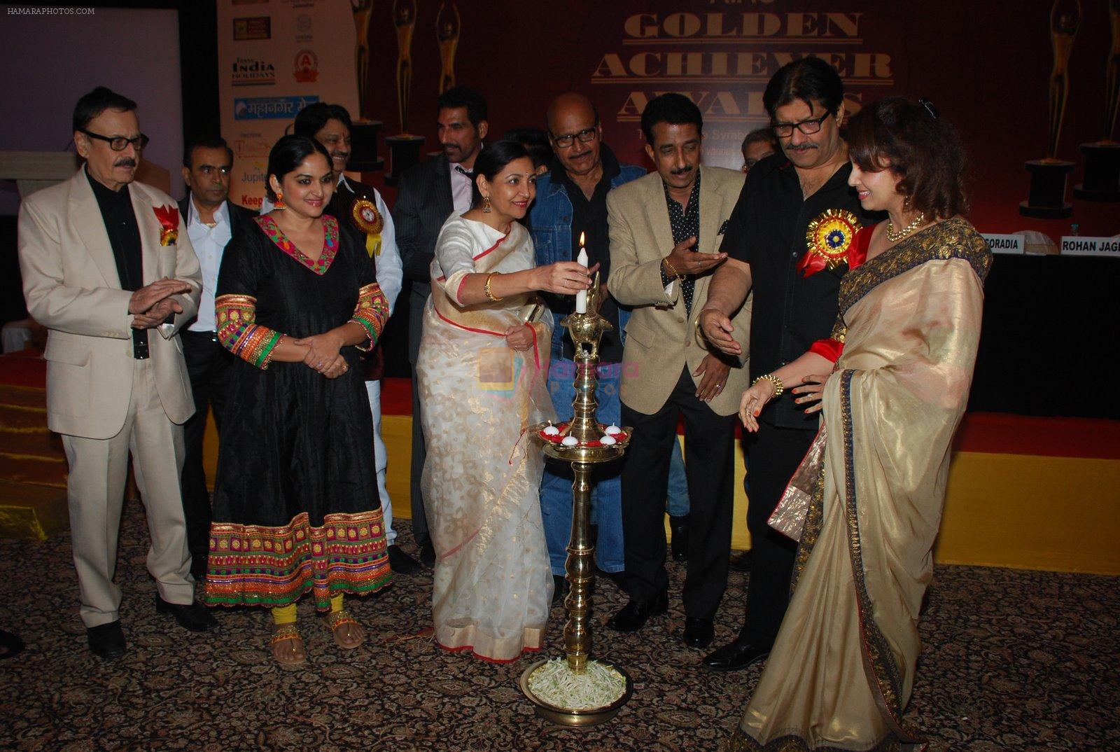 Deepti Naval, Indira Krishnan, Varsha Usgaonkar at Golden Achiever Awards in Juhu, Mumbai on 9th Jan 2015