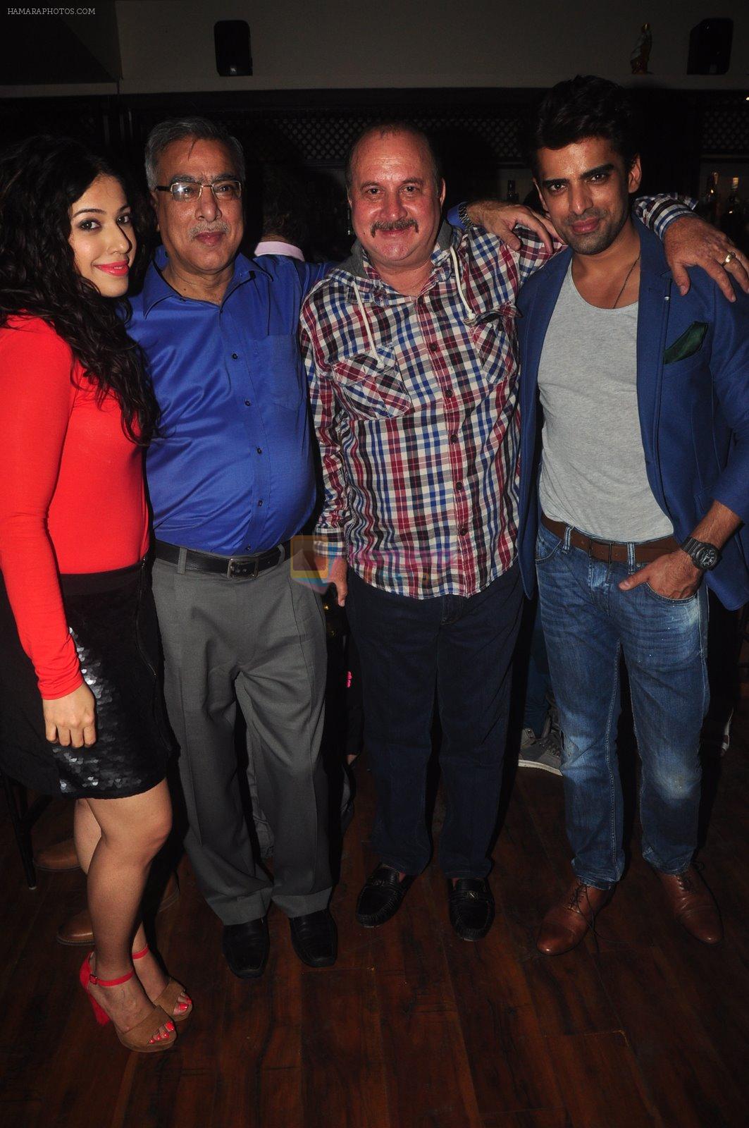 Addite Shirwaikar, Mohit Malik, Raju Kher at TV actor Mohit Mallik birthday bash in The Threesome Cafe, Mumbai on 11th Jan 2015