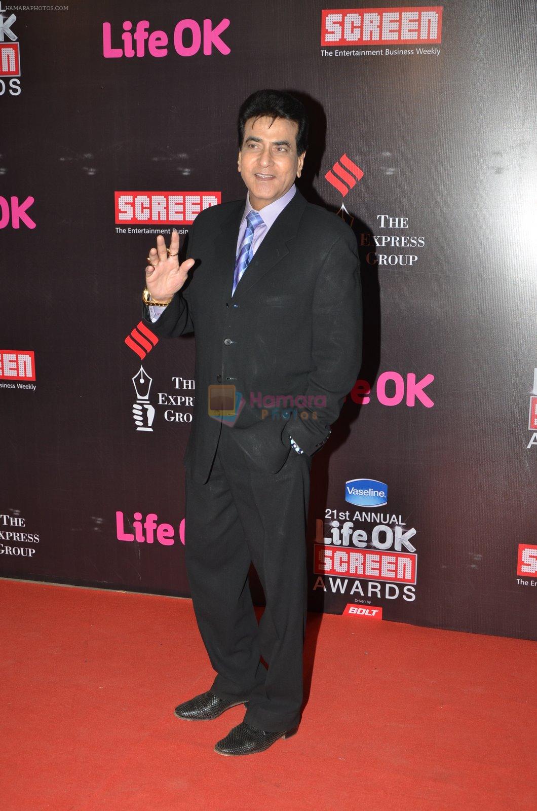 Jeetendra at Life Ok Screen Awards red carpet in Mumbai on 14th Jan 2015