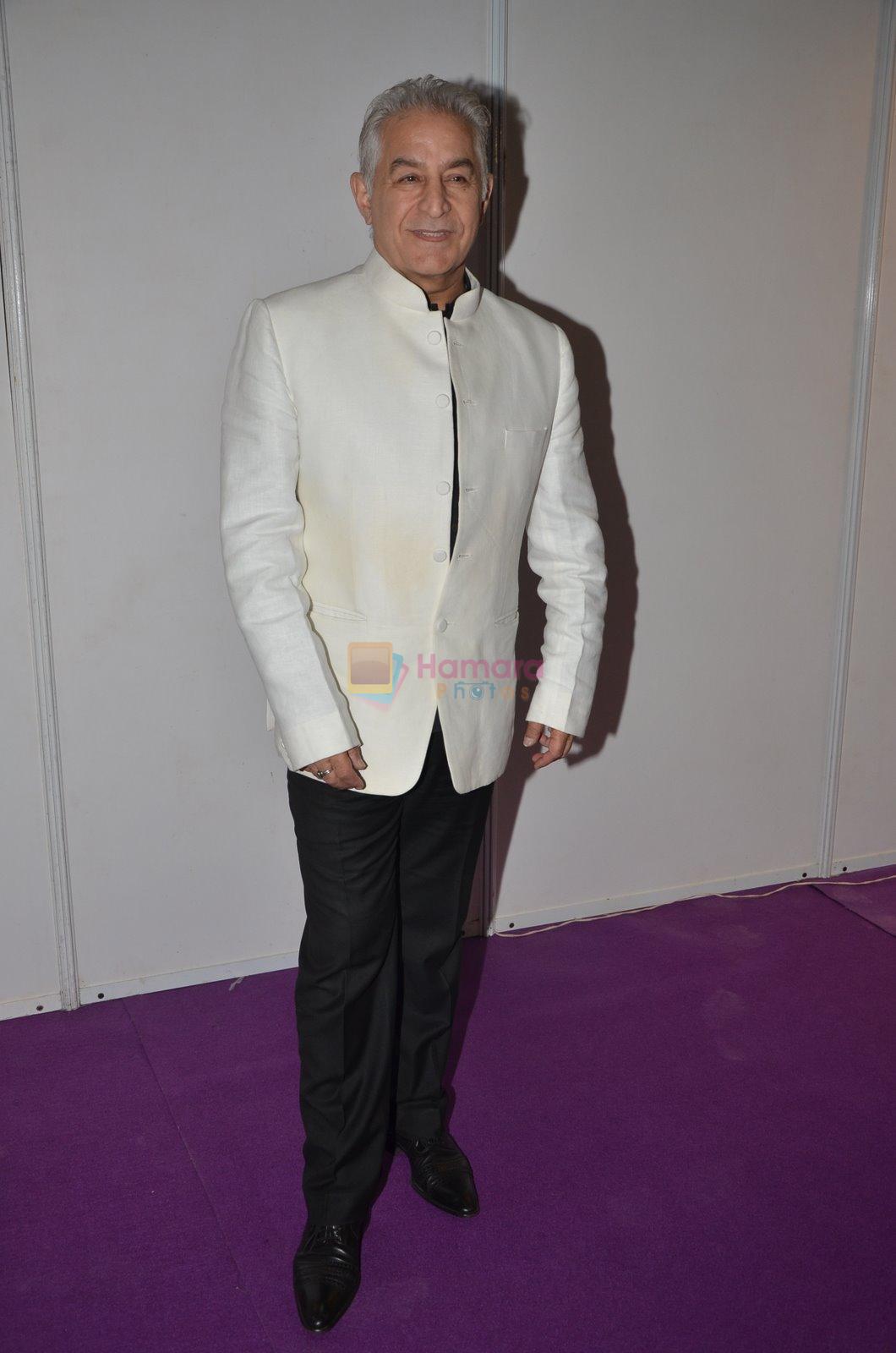 Dalip Tahil at ITT Travel exhibition in NSE on 15th Jan 2015