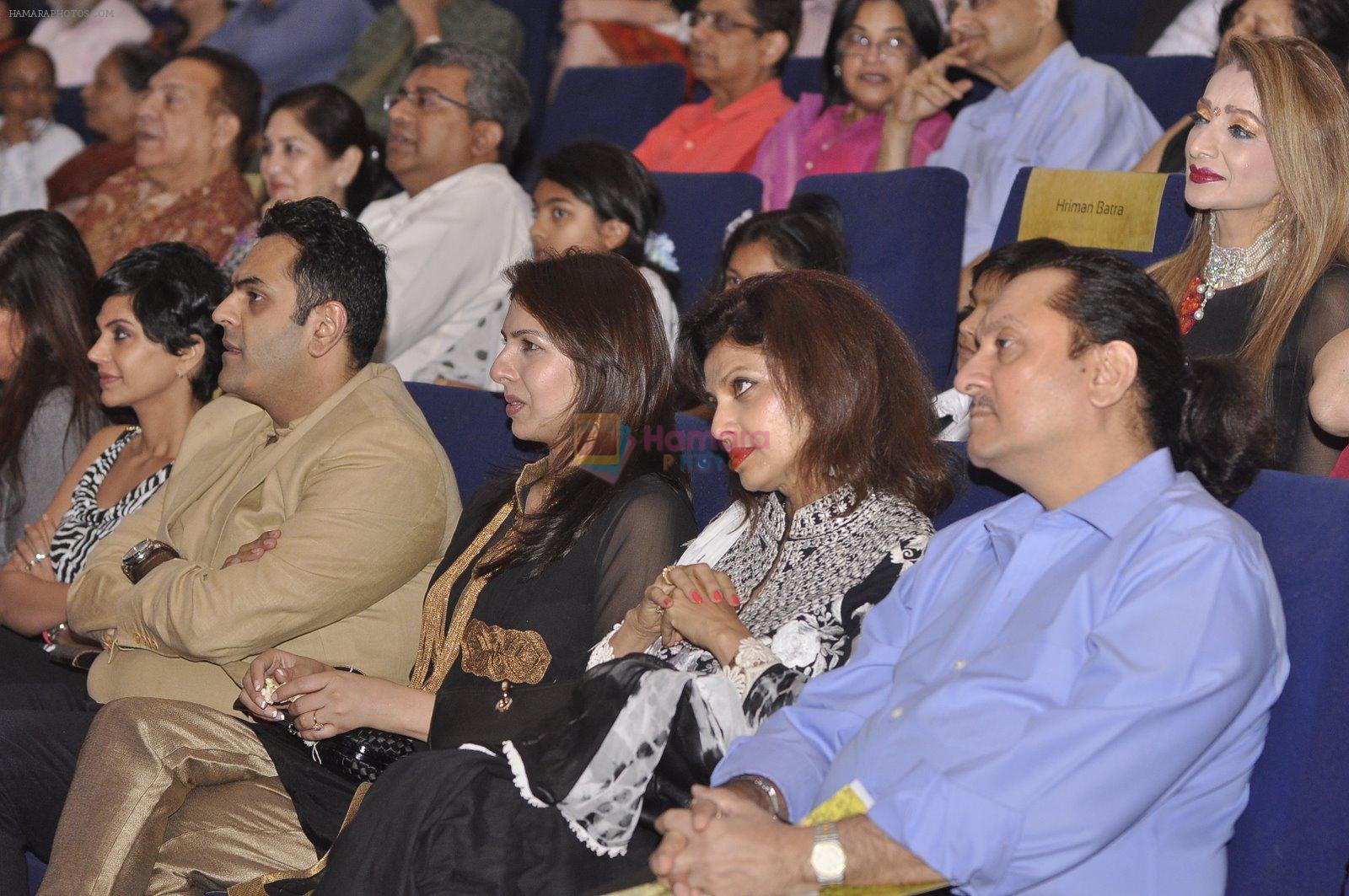 Mandira Bedi, Varsha Usgaonkar at Dr Batra's concert in NCPA, Mumbai on 16th Jan 2015