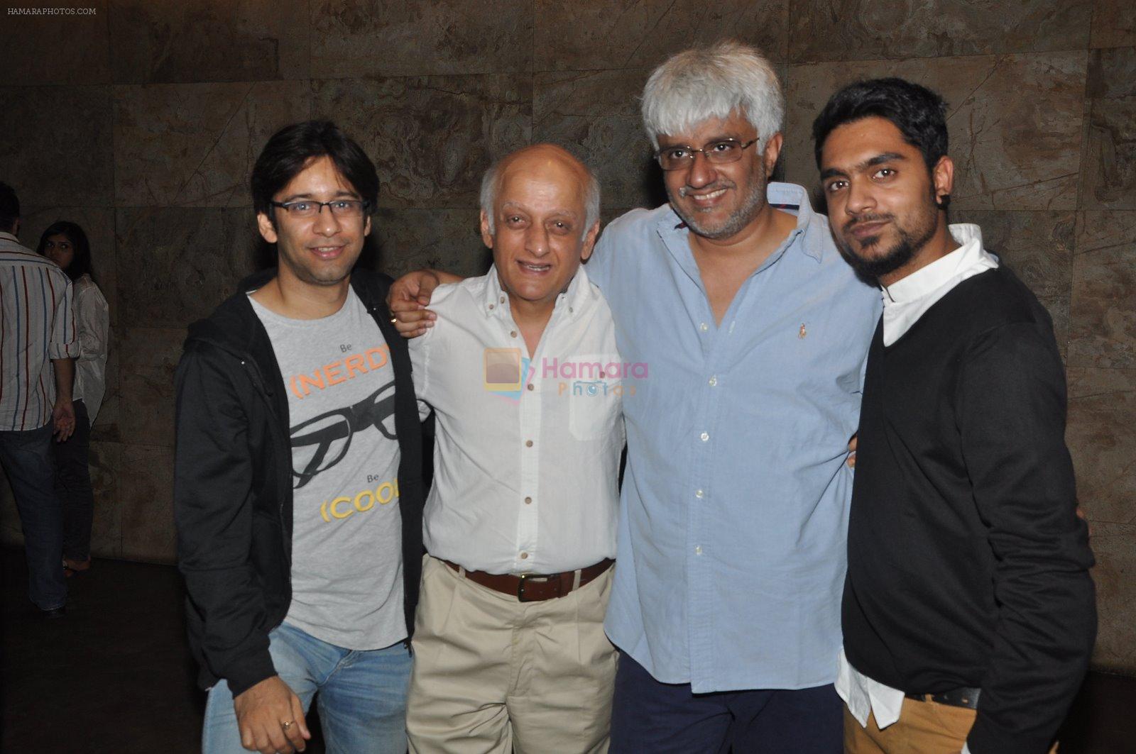 Mukesh Bhatt, Vikram Bhatt at Gurmeet's screening in Lightbox, Mumbai on 18th Jan 2015