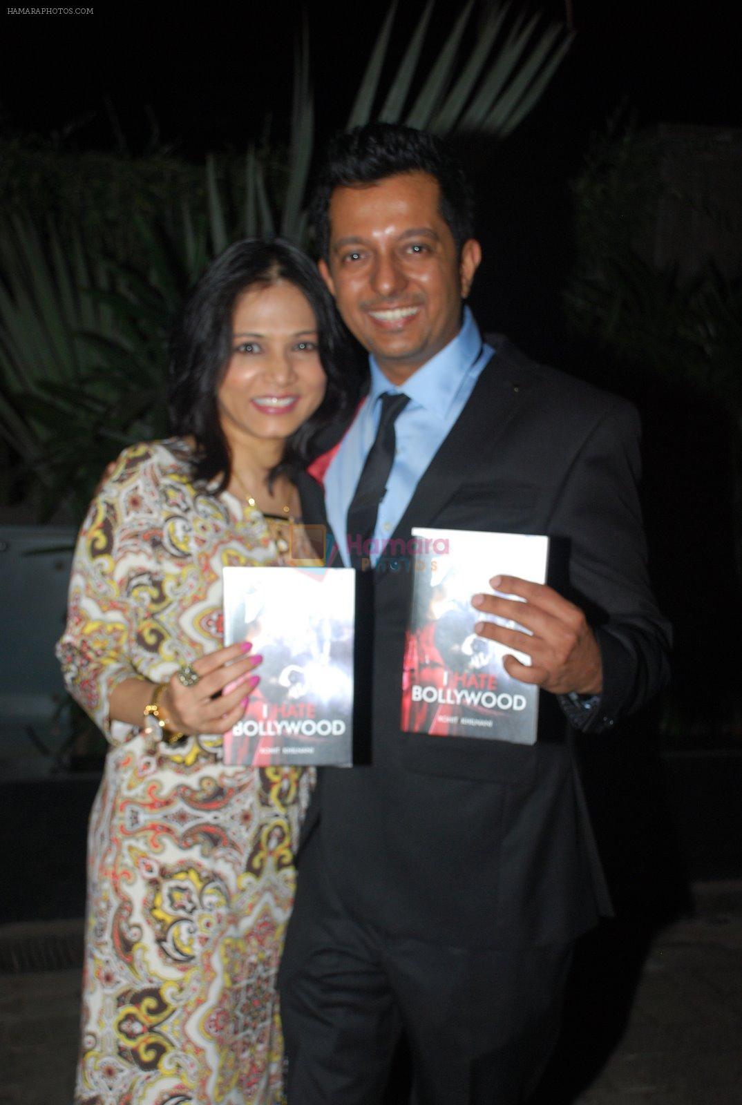 at Rohit Khilnani's book launch in Bandra, Mumbai on 22nd Jan 2015
