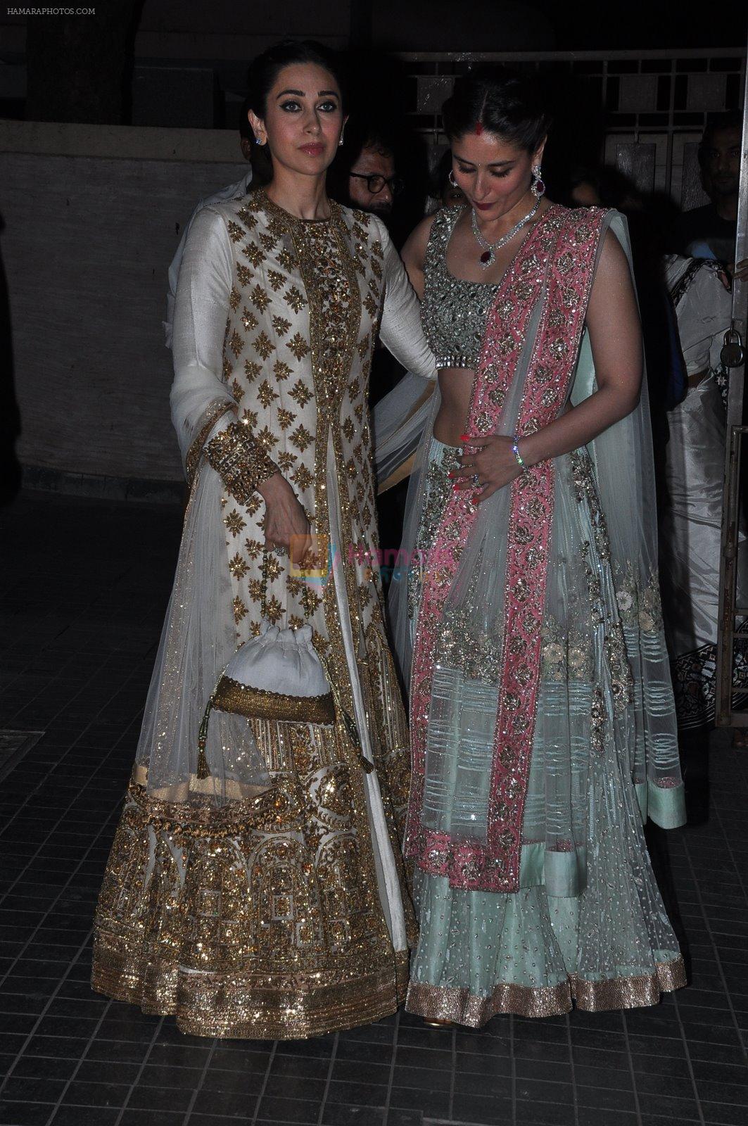 Karisma Kapoor, Kareena Kapoor at Soha Ali Khan and Kunal Khemu's wedding Reception in Mumbai on 25th Jan 2015