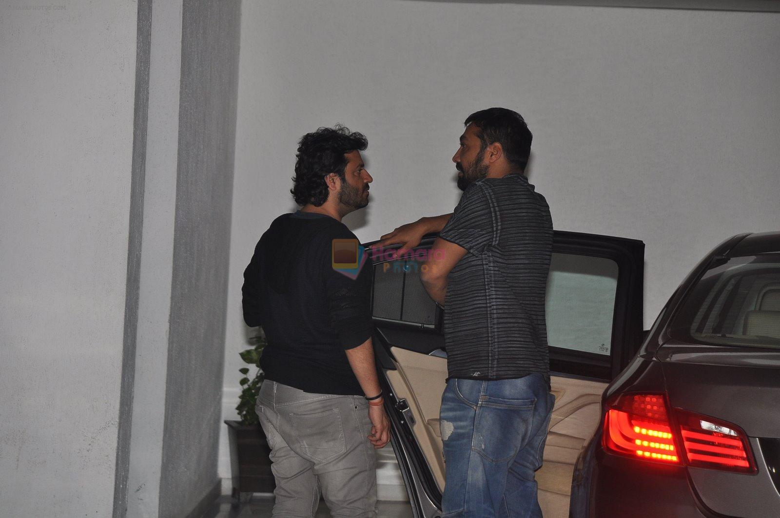 Vikas Bahl, Anurag Kashyap snapped at Karan's house in Mumbai on 30th Jan 2015