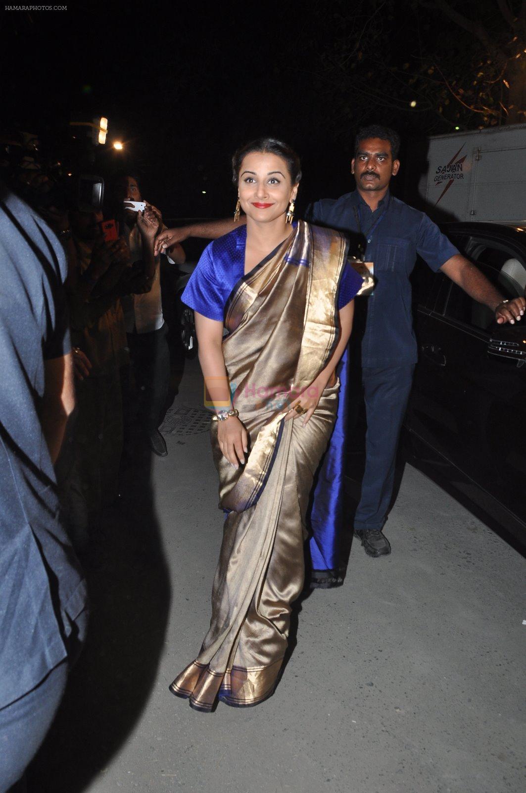 Vidya Balan at Filmfare Awards 2015 Arrival on 31st Jan 2015