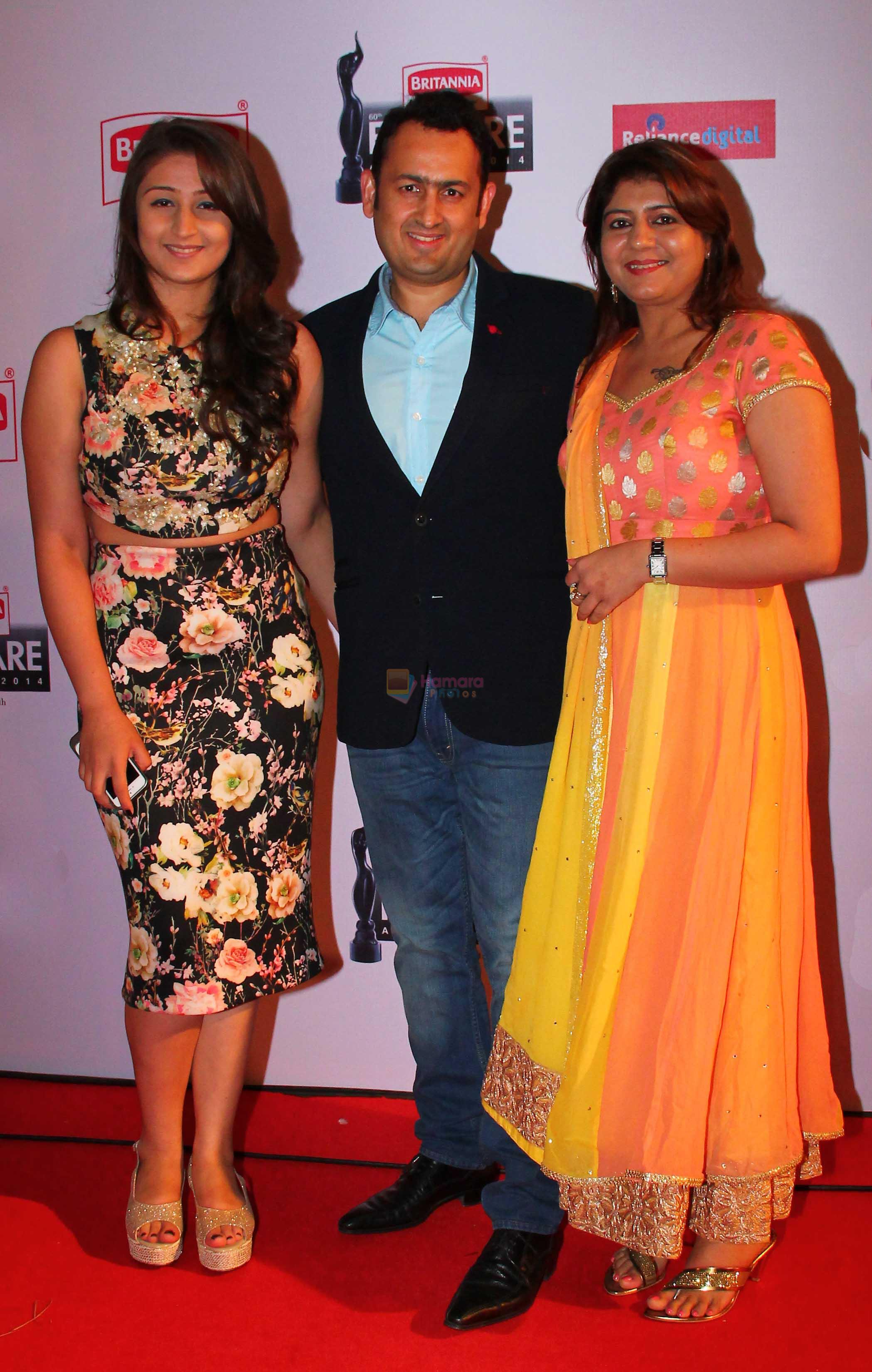 Vinod Bhanushali with family graces the red carpet at the 60th Britannia Filmfare Awards