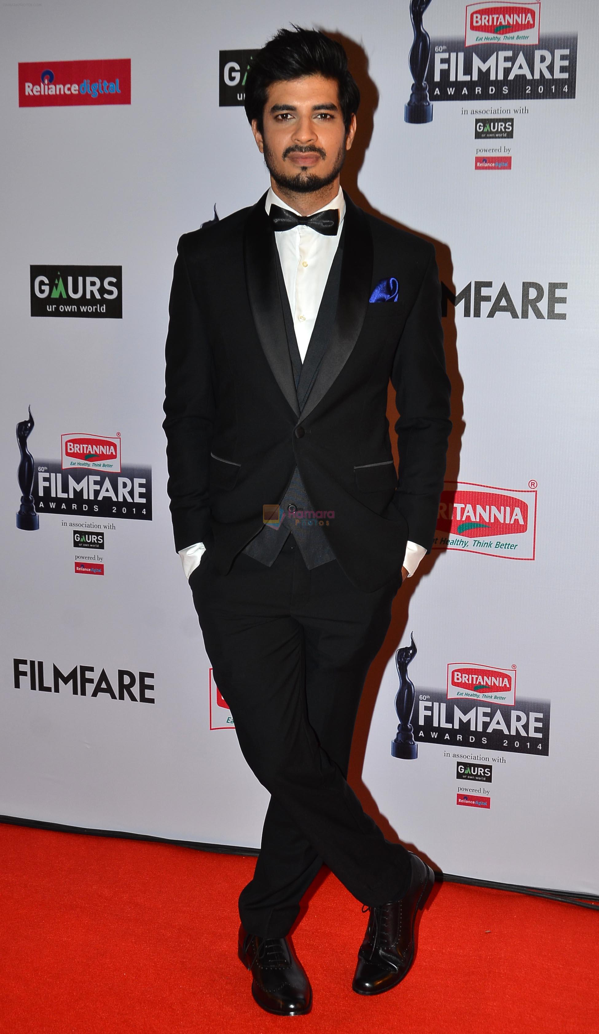 Tahir Raj Bhasin graces the red carpet at the 60th Britannia Filmfare Awards