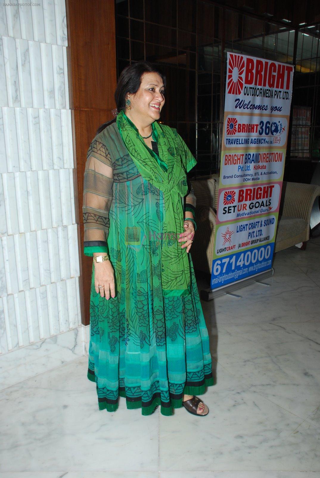 Nadira Babbar at Arya Babbar's book launch in Enigma on 4th Feb 2015