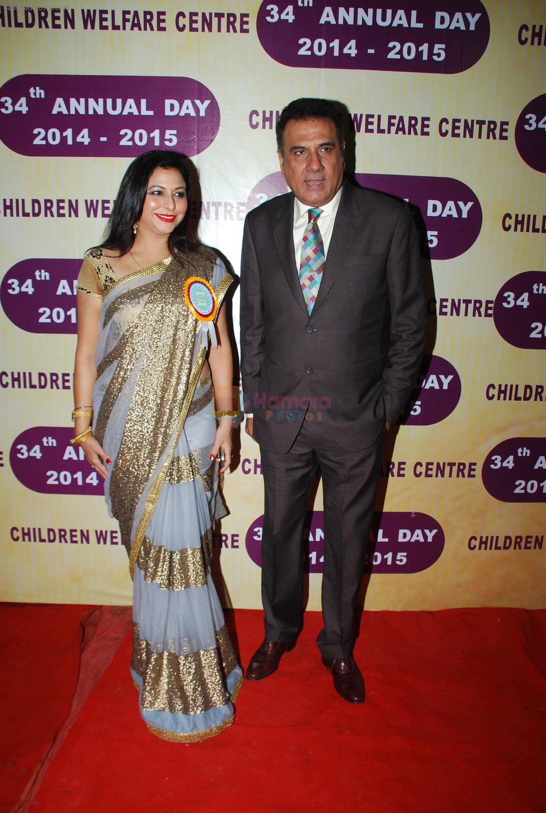 Boman Irani at the 34th Annual Day Celebration and Prize Distribution Ceremony of Children's Welfare Centre High School on 14th Feb 2015,1