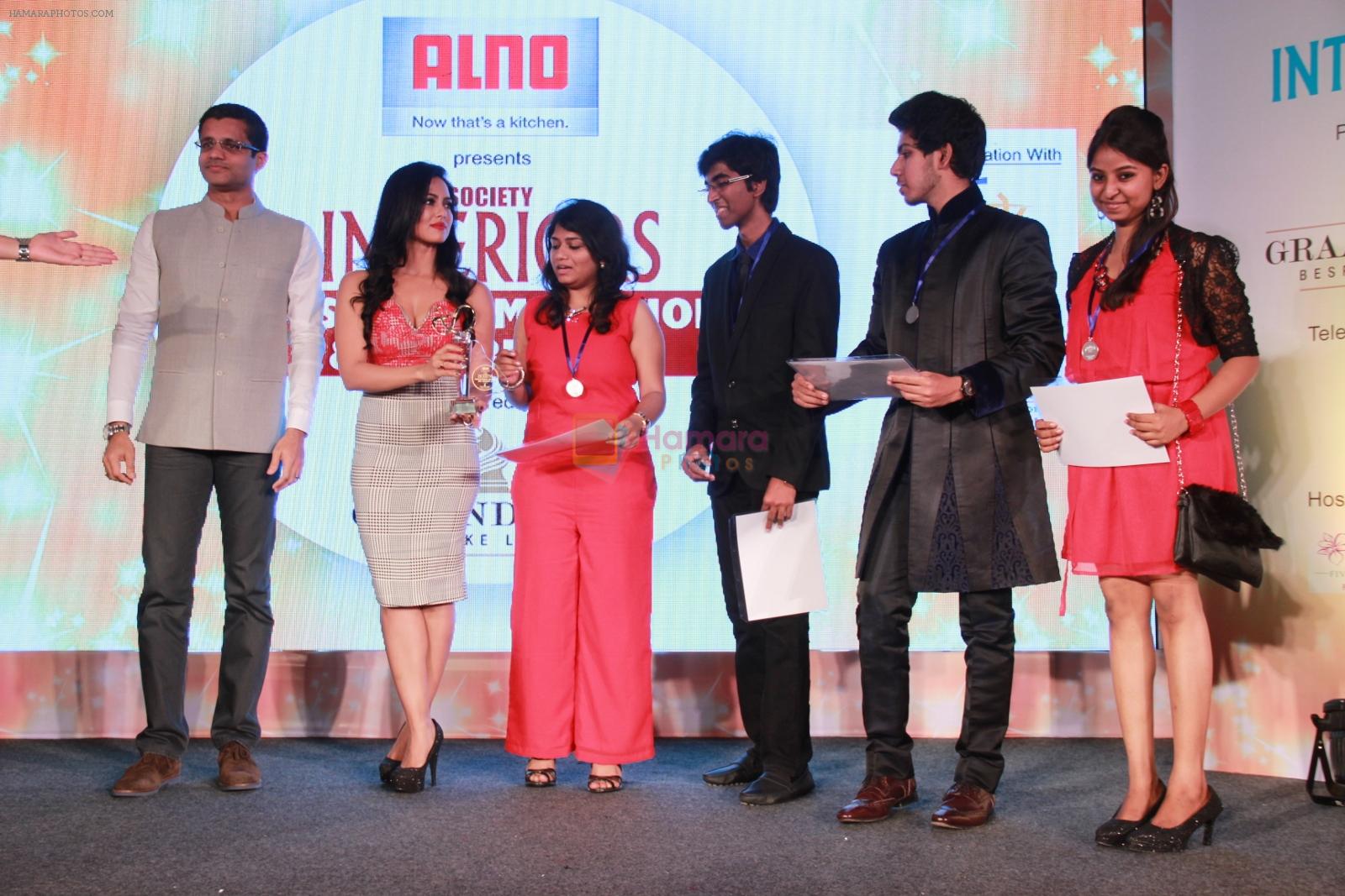 Sana Khan at Socirty Interior Awards in Mumbai on 21st Feb 2015