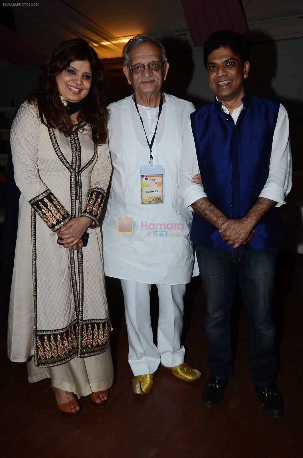 Gulzar at the launch of script writer Javed Siddiqui's book Gulzar Pluto in Mumbai on 1st Feb 2015