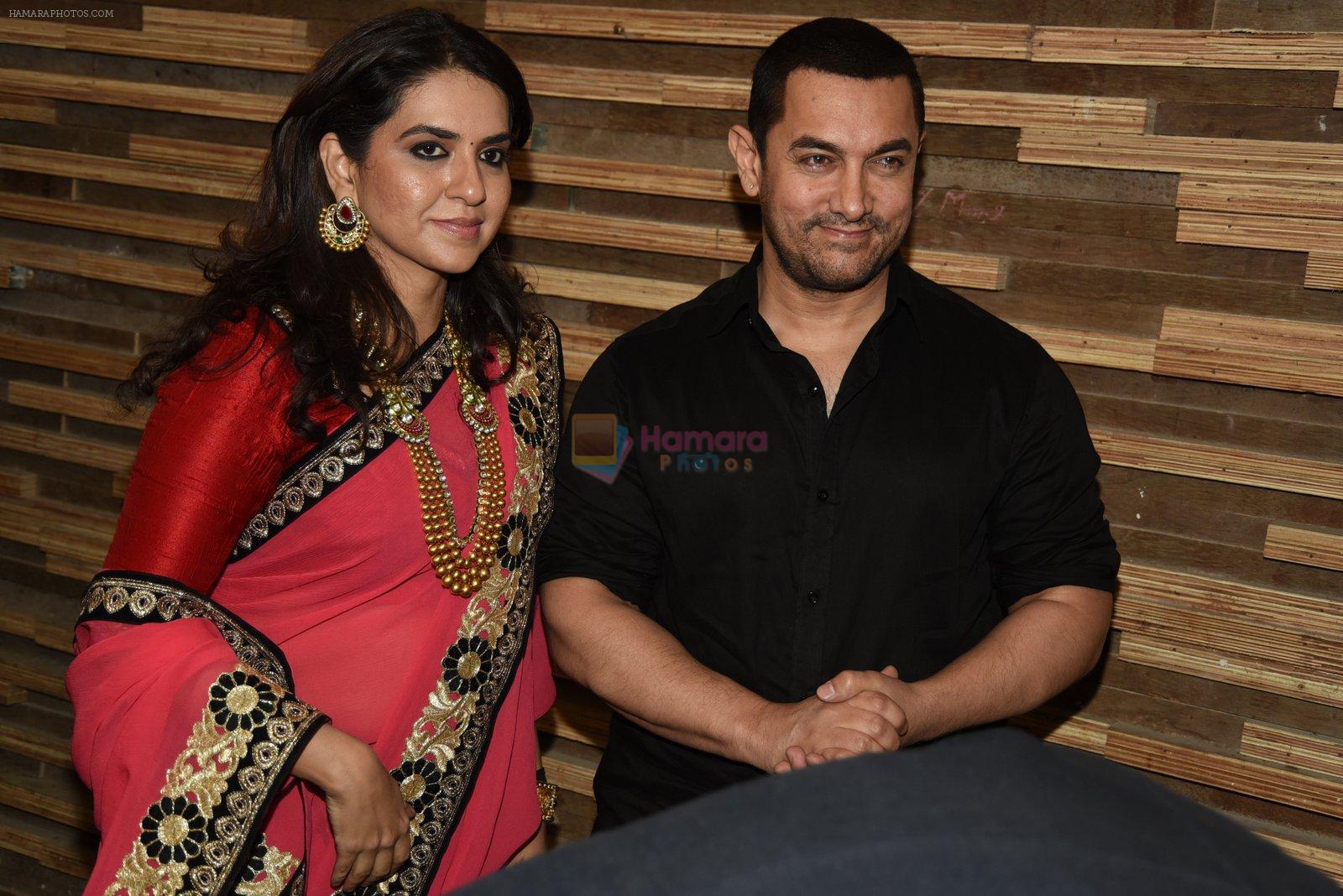 Aamir Khan, Shaina NC at Shaina NC-Manish Malhotra Pidilite Show for CPAA on 1st March 2015