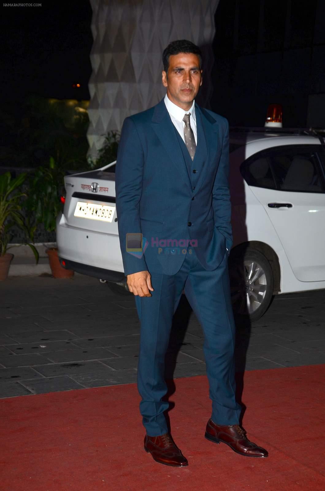 Akshay Kumar at Tulsi Kumar's wedding reception in Sahara Star, Mumbai on 2nd March 2015