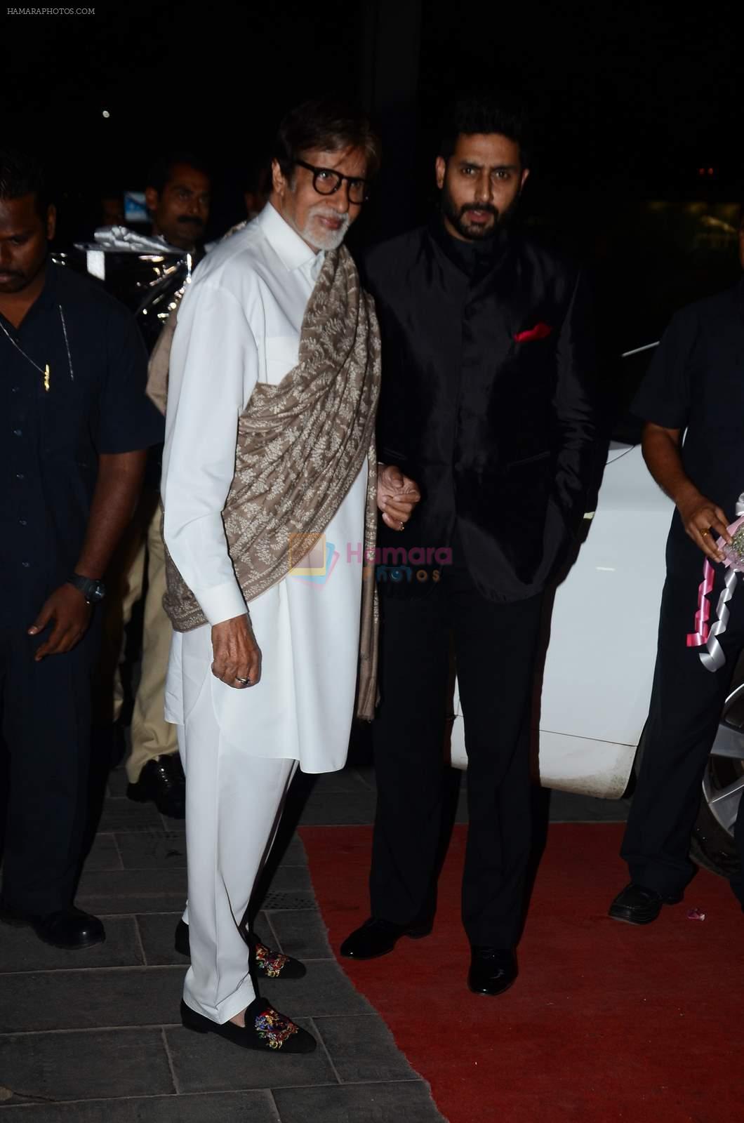Amitabh Bachchan, Abhishek Bachchan at Tulsi Kumar's wedding reception in Sahara Star, Mumbai on 2nd March 2015