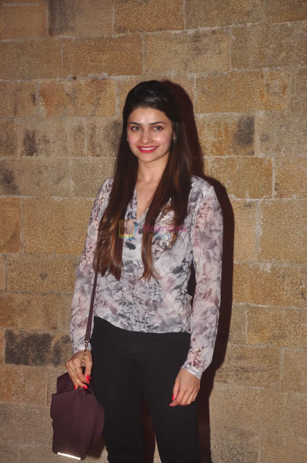 Prachi Desai at Anupam and Neena Gupta's play premiere in NCPA on 8th March 2015
