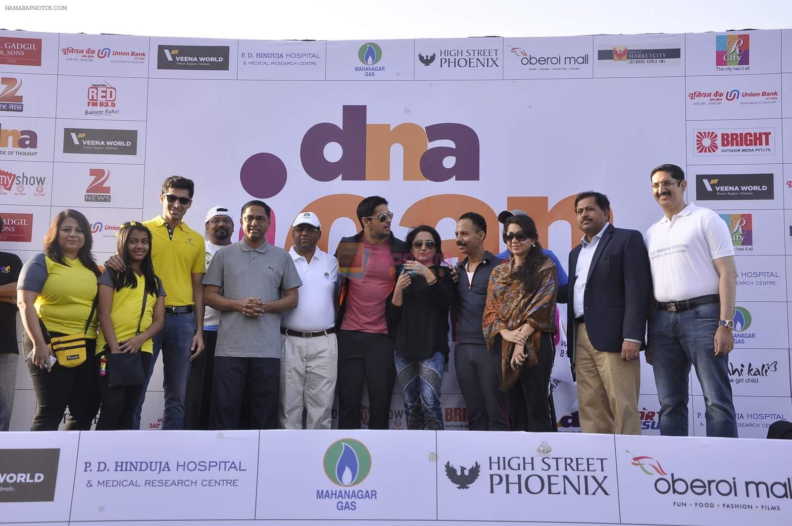 Sidharth Malhotra at DNA RACE in MMRDA Bandra on 8th March 2015