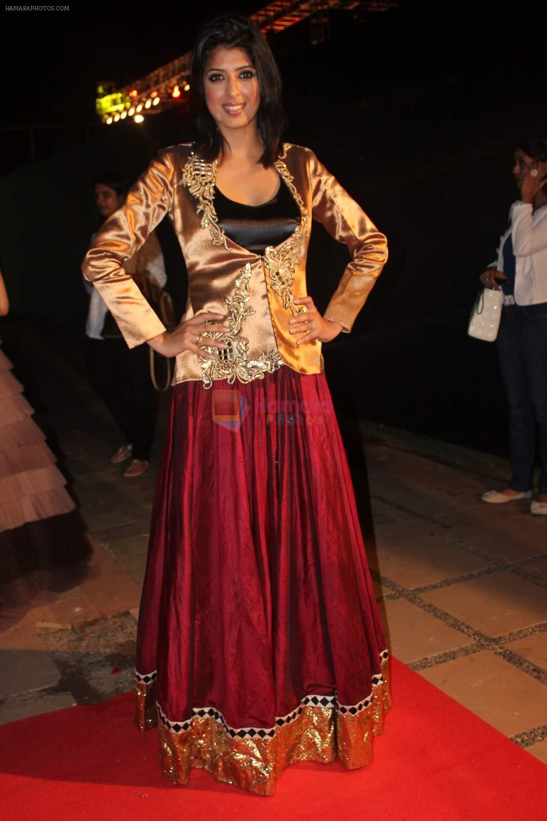 Aishwarya Sakhuja at Smile Foundation show with True Fitt & Hill styling in Rennaisance on 15th March 2015