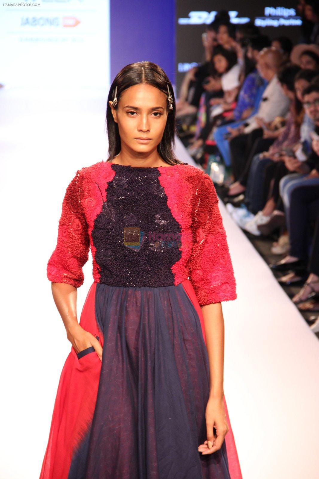 Model walks the ramp for KaSha Show at Lakme Fashion Week 2015 Day 1 on 18th March 2015