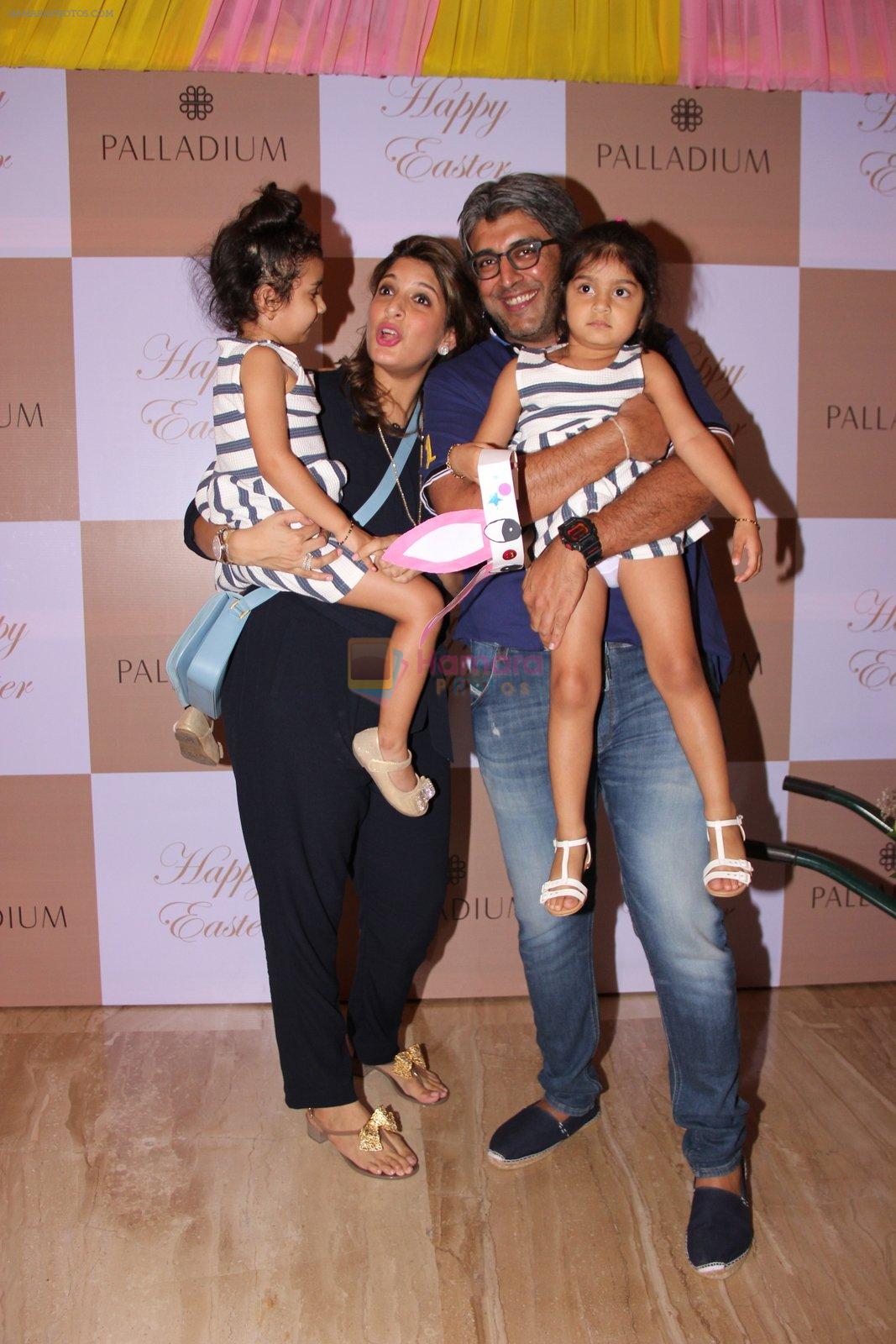 at Palladium Easter Party in Mumbai on 27th March 2015