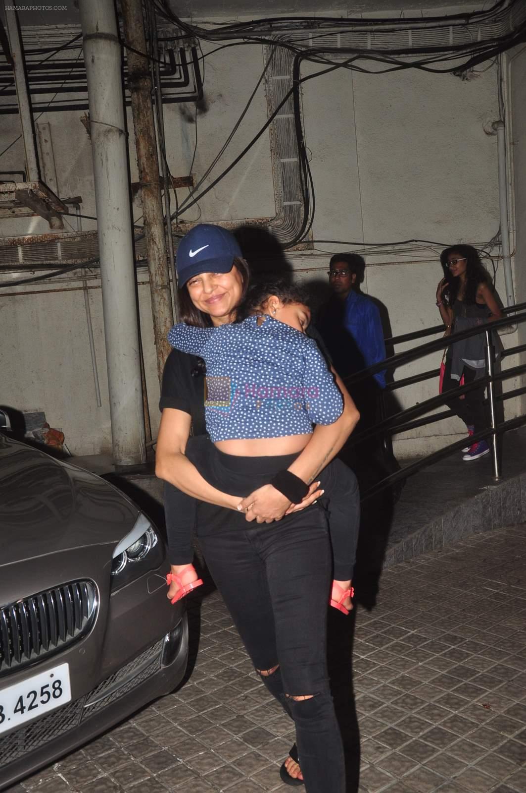 Sushmita Sen takes daughter for a late night movie in PVR on 2nd April 2015