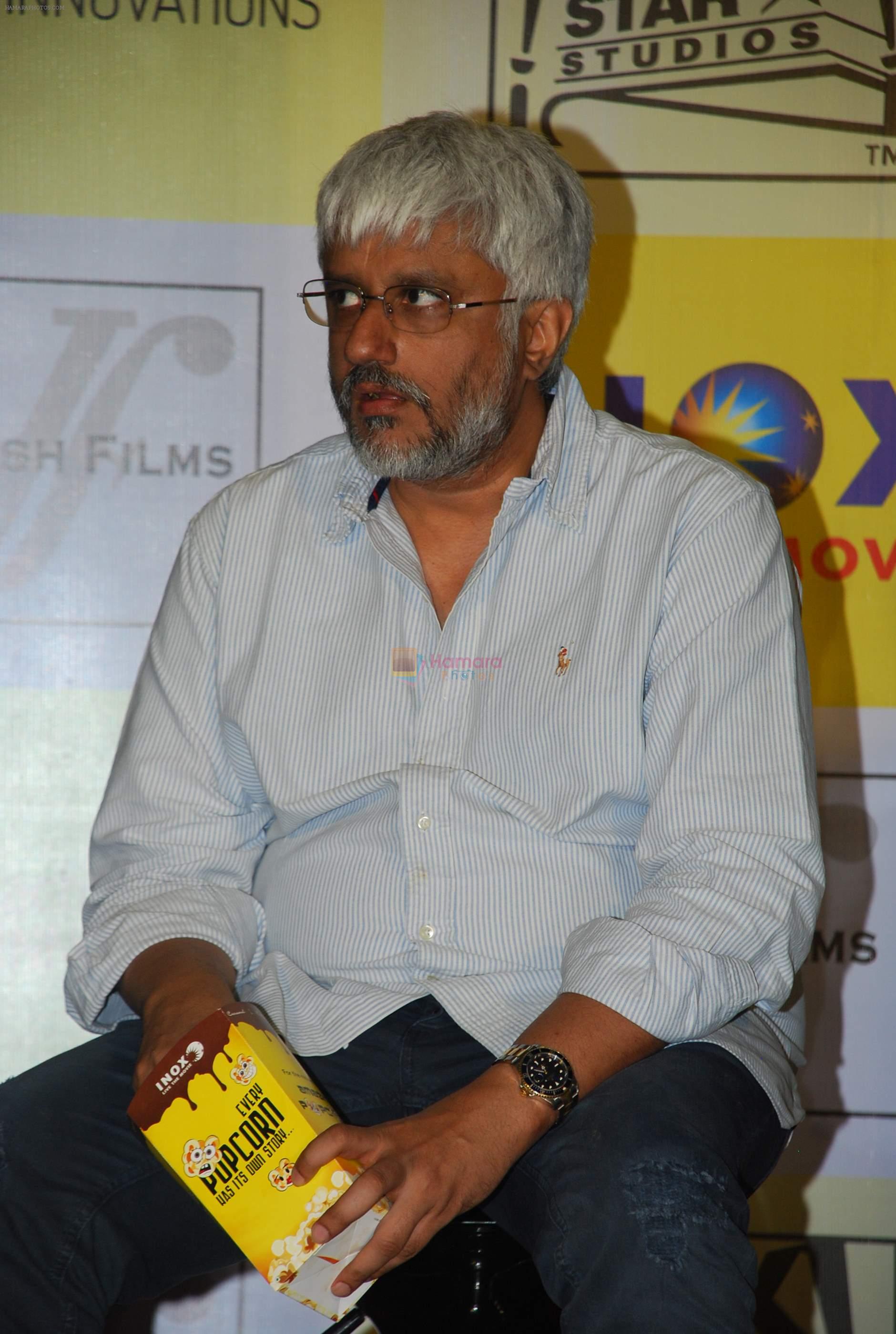 Vikram Bhatt at MR X promotions in Malad, Mumbai on 6th April 2015