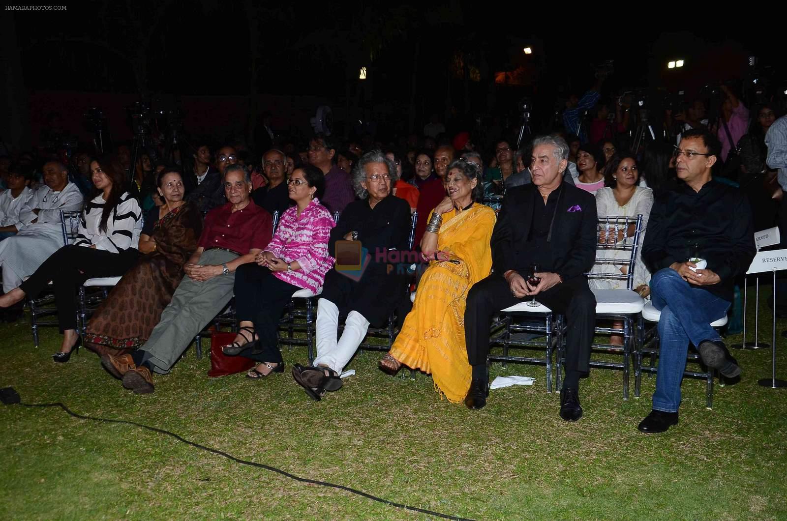 Tanuja Chandra, Anil Dharker, Dalip Tahil, Vidhu Vinod Chopra at Anupama Chopra's book The Front Row in Taj Lands End, Mumbai on 7th April 2015