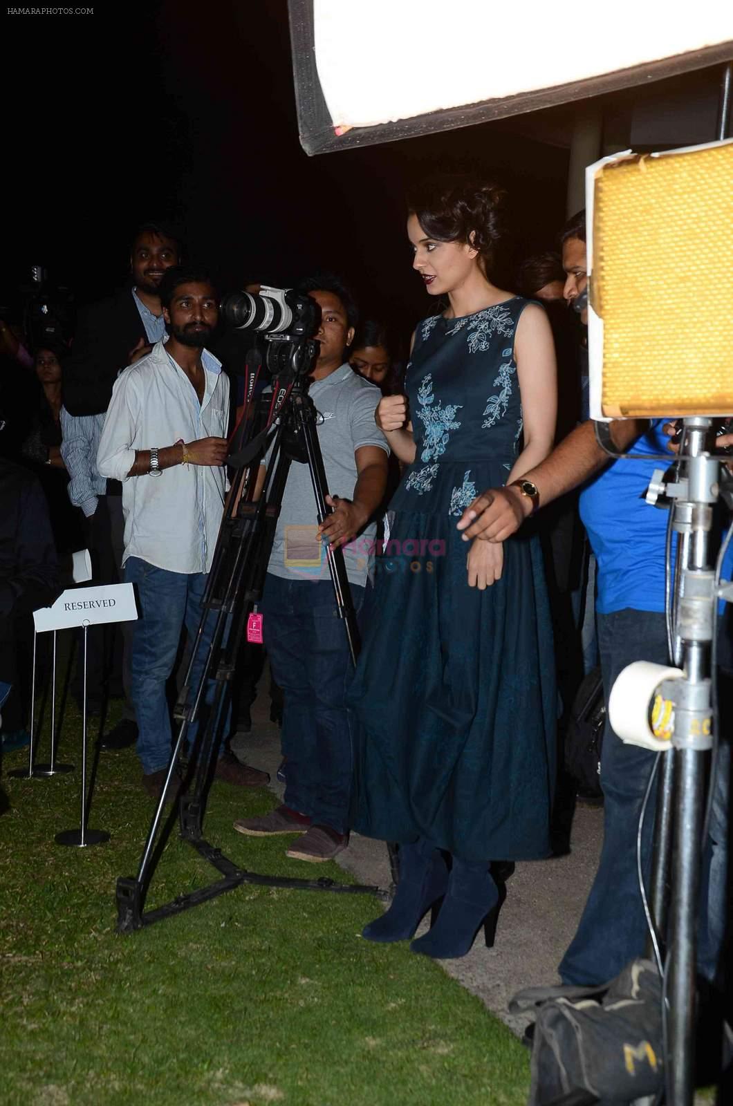 Kangana Ranaut at Anupama Chopra's book The Front Row in Taj Lands End, Mumbai on 7th April 2015