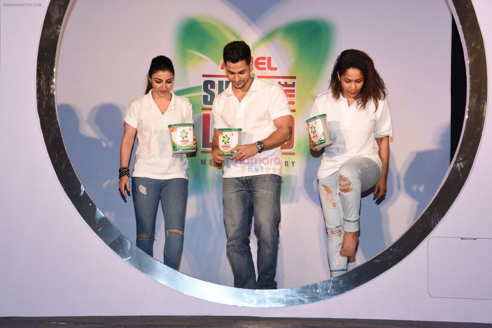 Soha Ali Khan, Kunal Khemu, Masaba at Ariel Share The Load Campaign Launch in Mumbai on 14th April 2015