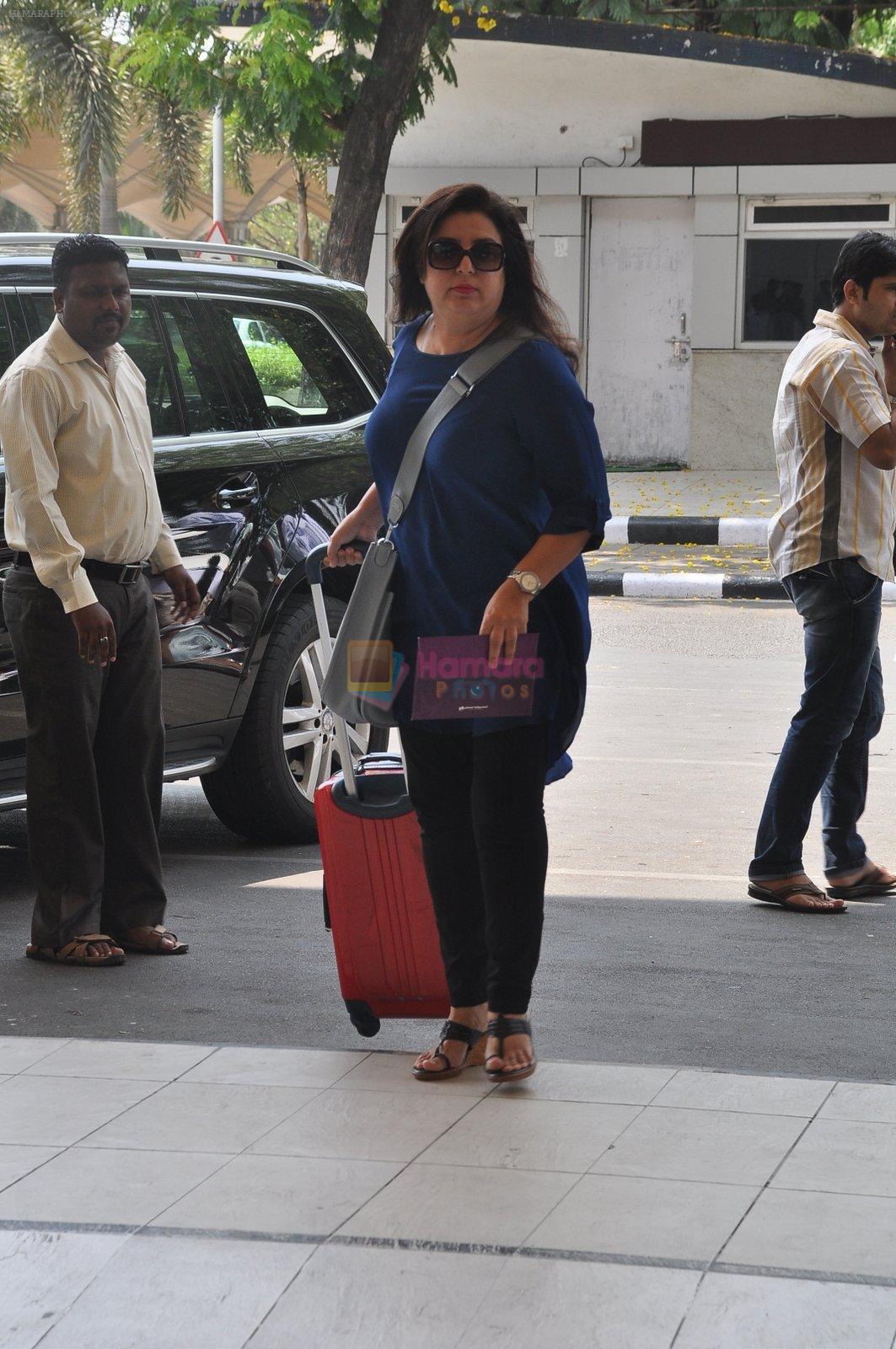 Farah Khan depart to Goa for Planet Hollywood Launch in Mumbai Airport on 14th April 2015