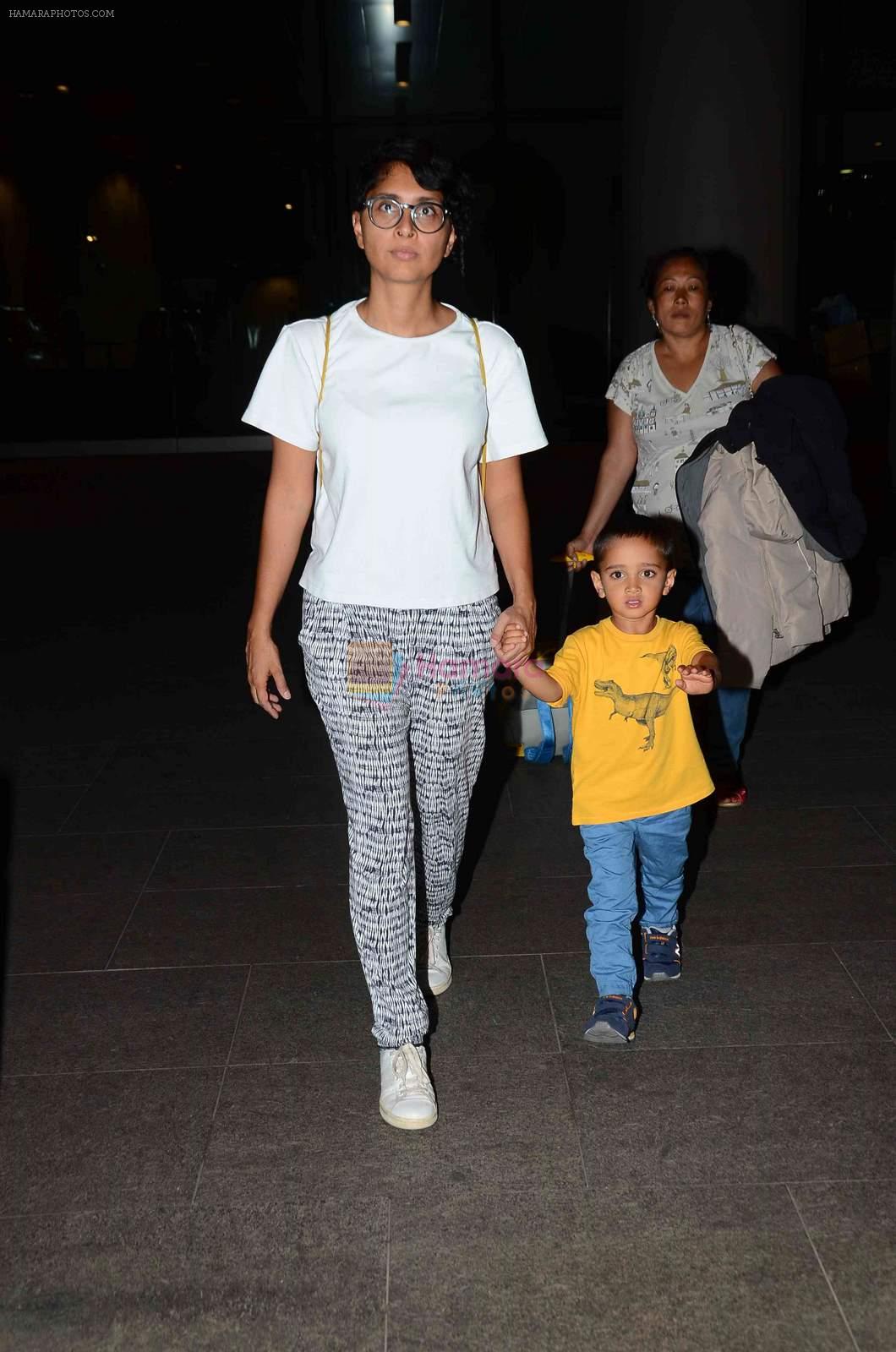 Kiran Rao, Azad rao return from Orlando - Disneyland trip in Mumbai Airport on 26th april 2015