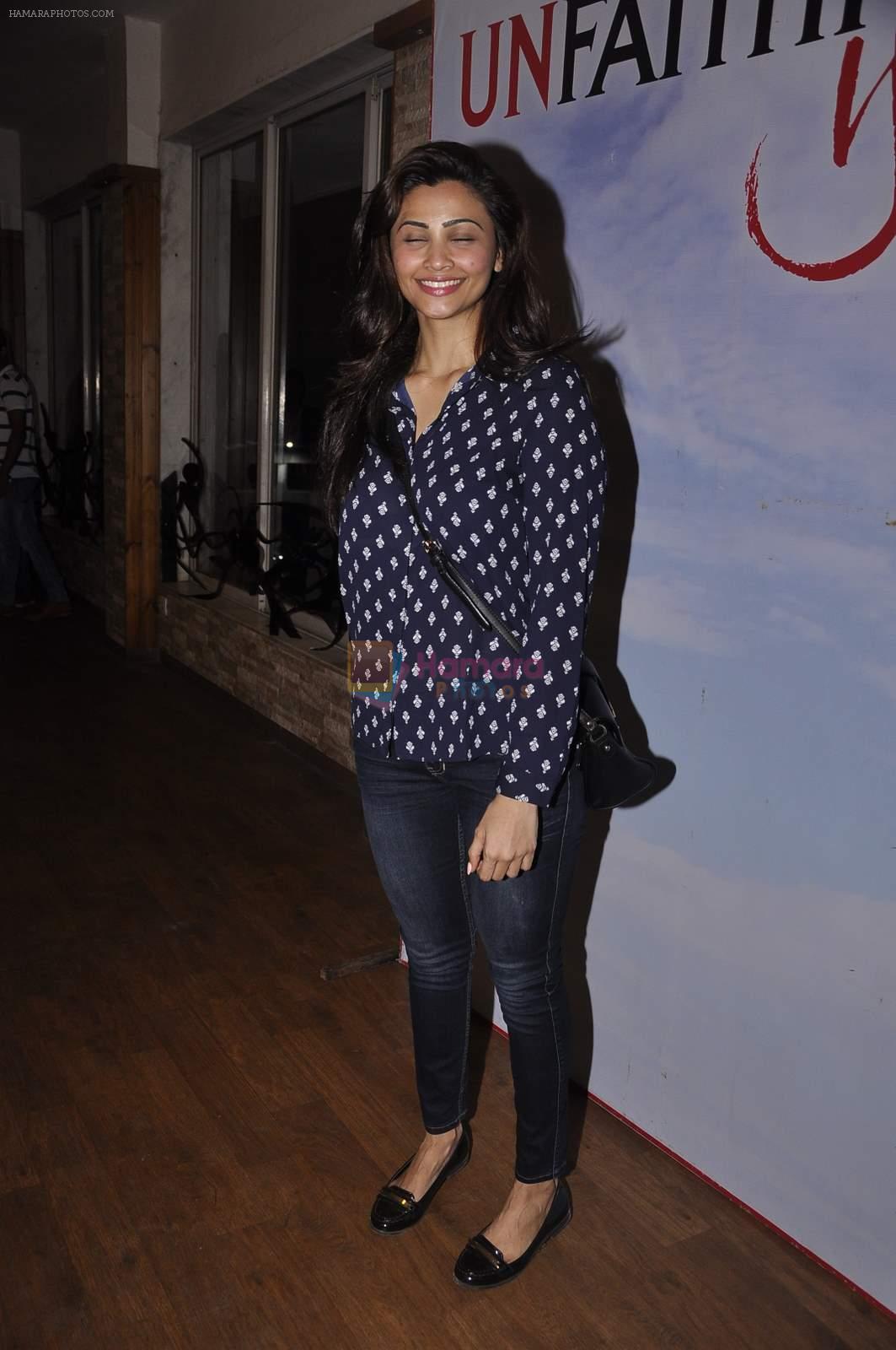 Daisy Shah at Unfaithfully play in St Andrews on 26th April 2015