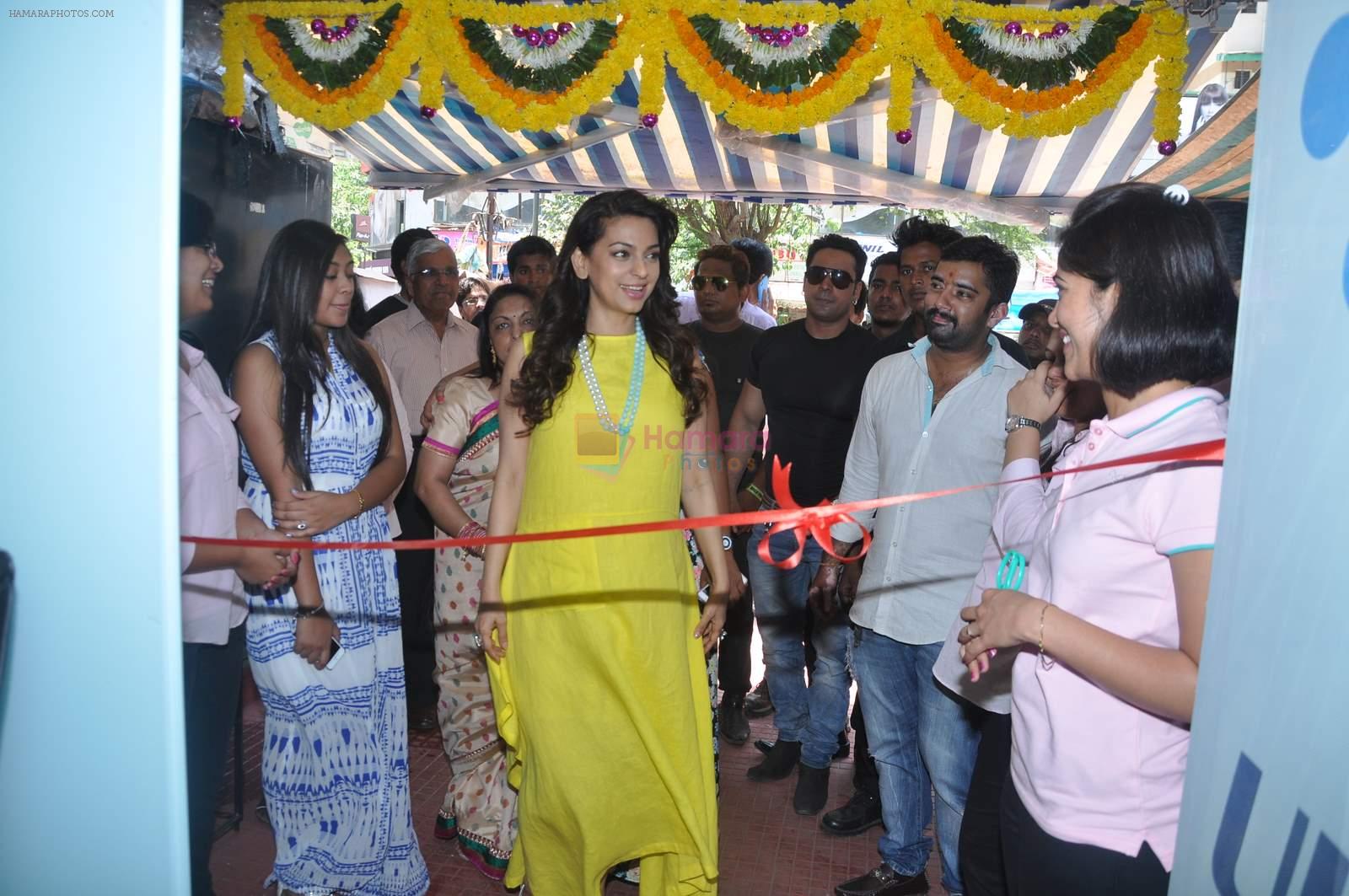 Juhi Chawla launch skin clinic in Parle, Mumbai on 28th April 2015