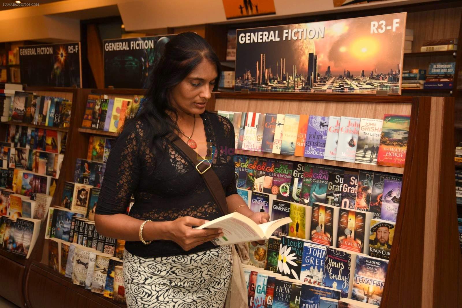 Anu Aggarwal snapped at a bookstore on 4th May 2015