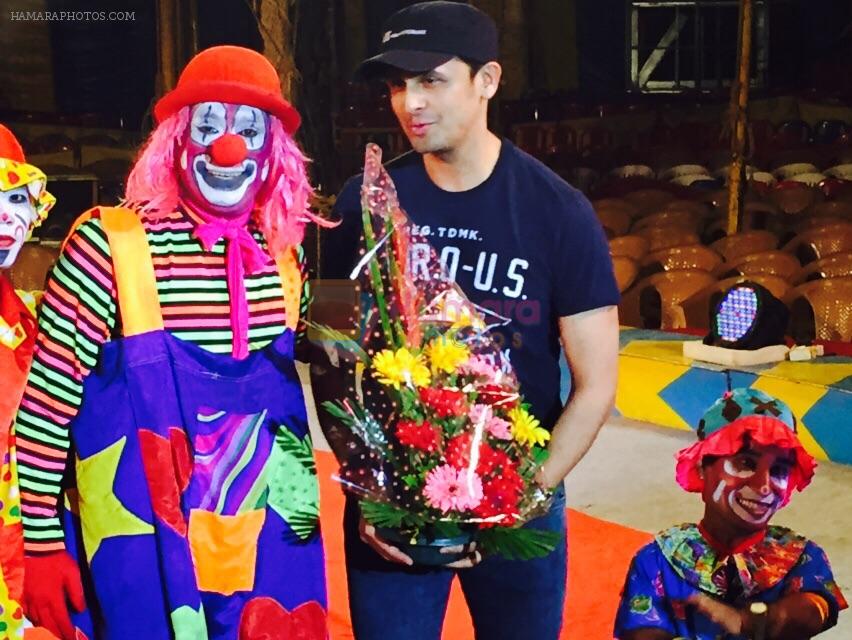 Sonu Nigam at Rambo Circus1