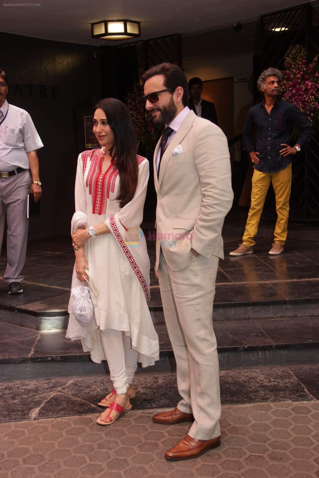 Saif Ali Khan, Karisma Kapoor at Shashi Kapoor felicitation at Prithvi theatre in Mumbai on 10th May 2015