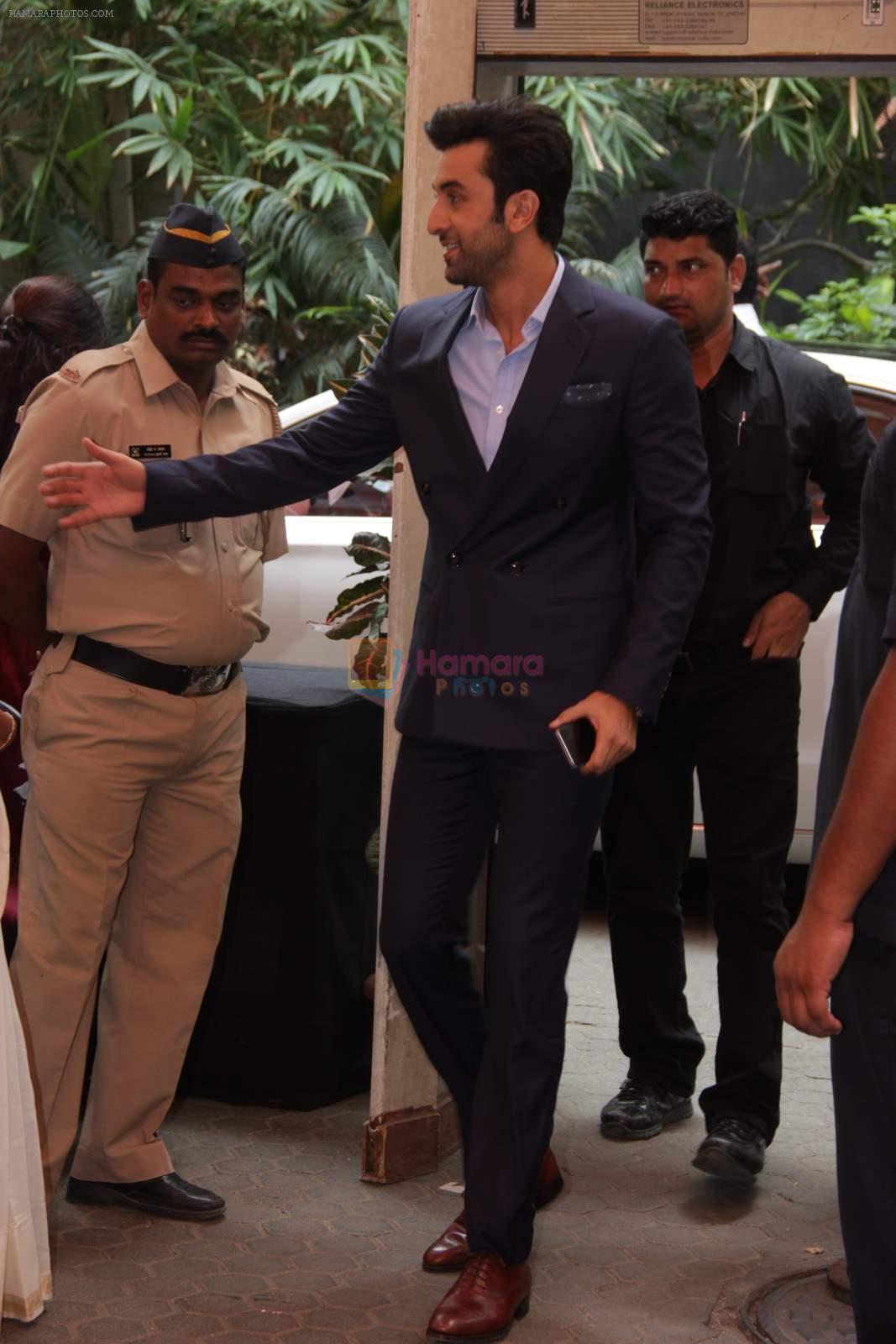 Ranbir Kapoor at Shashi Kapoor felicitation at Prithvi theatre in Mumbai on 10th May 2015