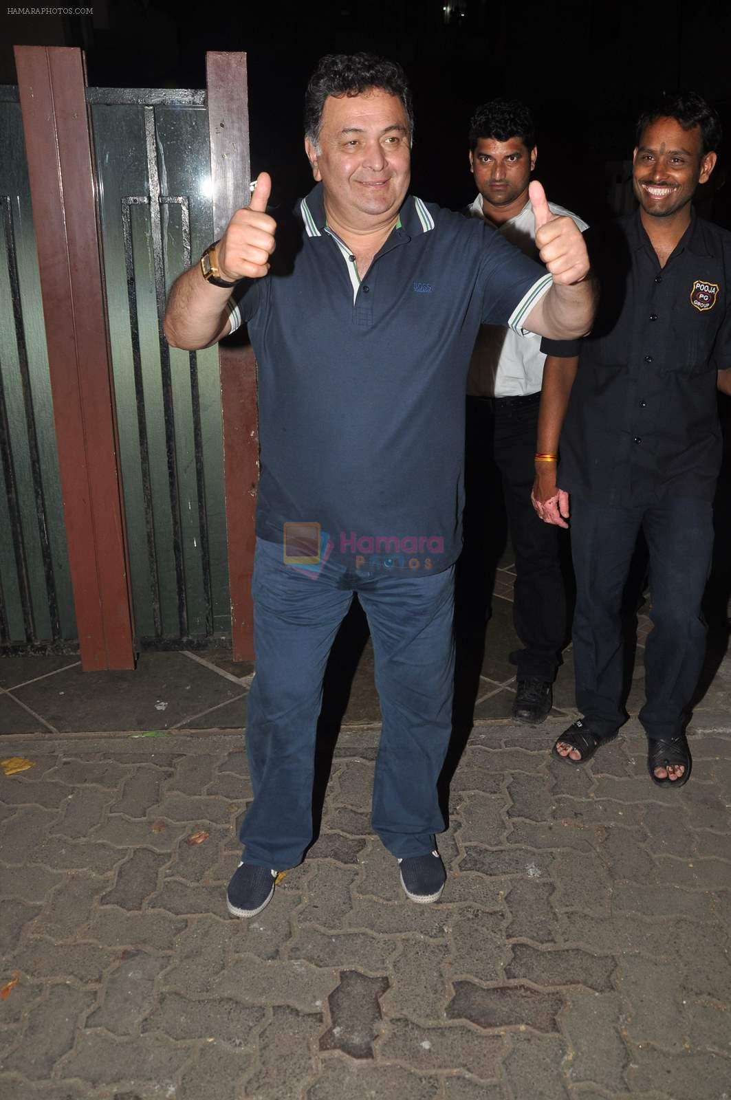 Rishi Kapoor at Ranbir's bash for Bombay Velvet at home on 14th May 2015