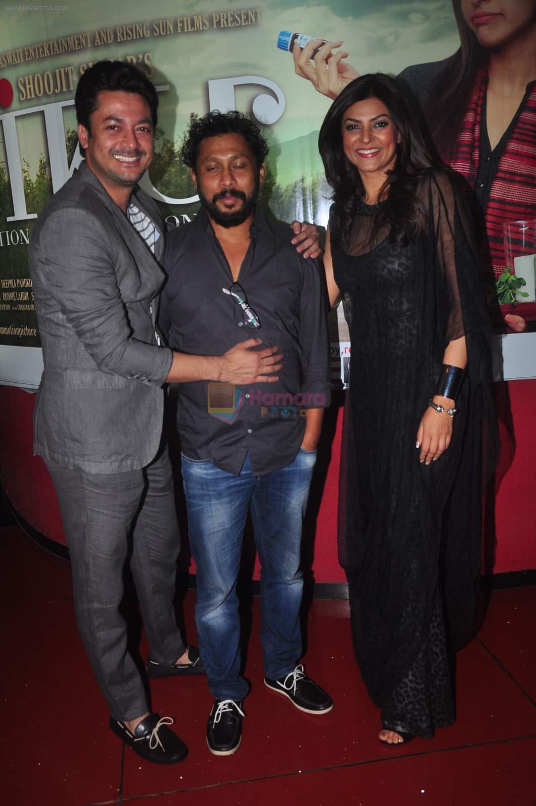 Sushmita Sen, Shoojit Sircar at Nirbaak film premiere in Cinemax, Mumbai on 15th May 2015