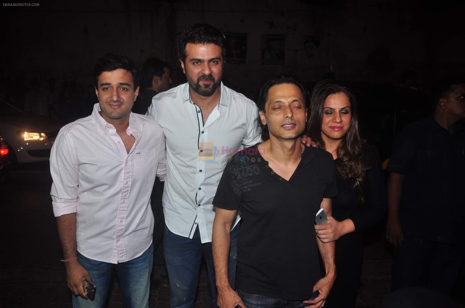 Harman Baweja at Deepika's success bash in Mumbai on 18th May 2015