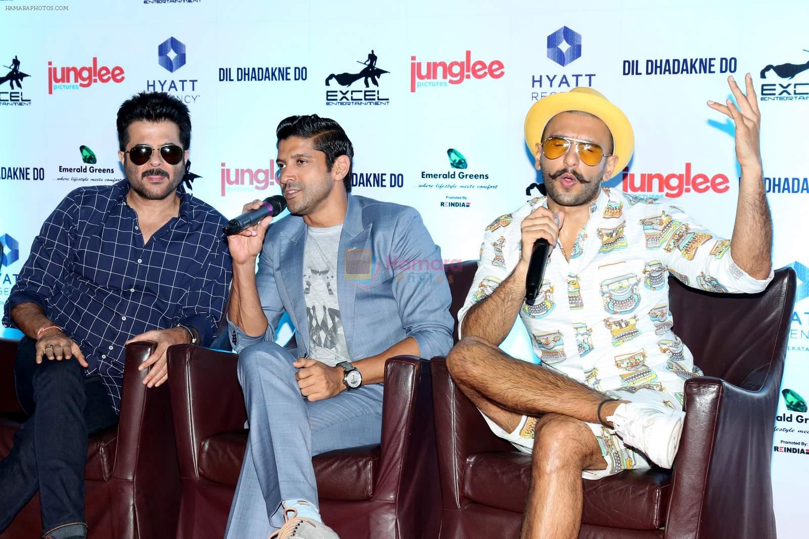 Anil Kapoor, Farhan Akhtar, Ranveer Singh at Dil Dhadakne Do press meet in Kolkatta on 24th May 2015