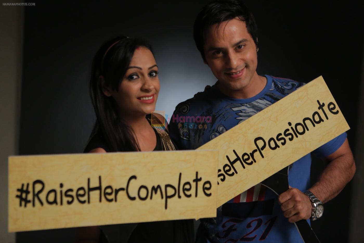 Ashita Dhawan and her husband shoot for music video O Meri jaan in Jogeshwari on 25th May 2015
