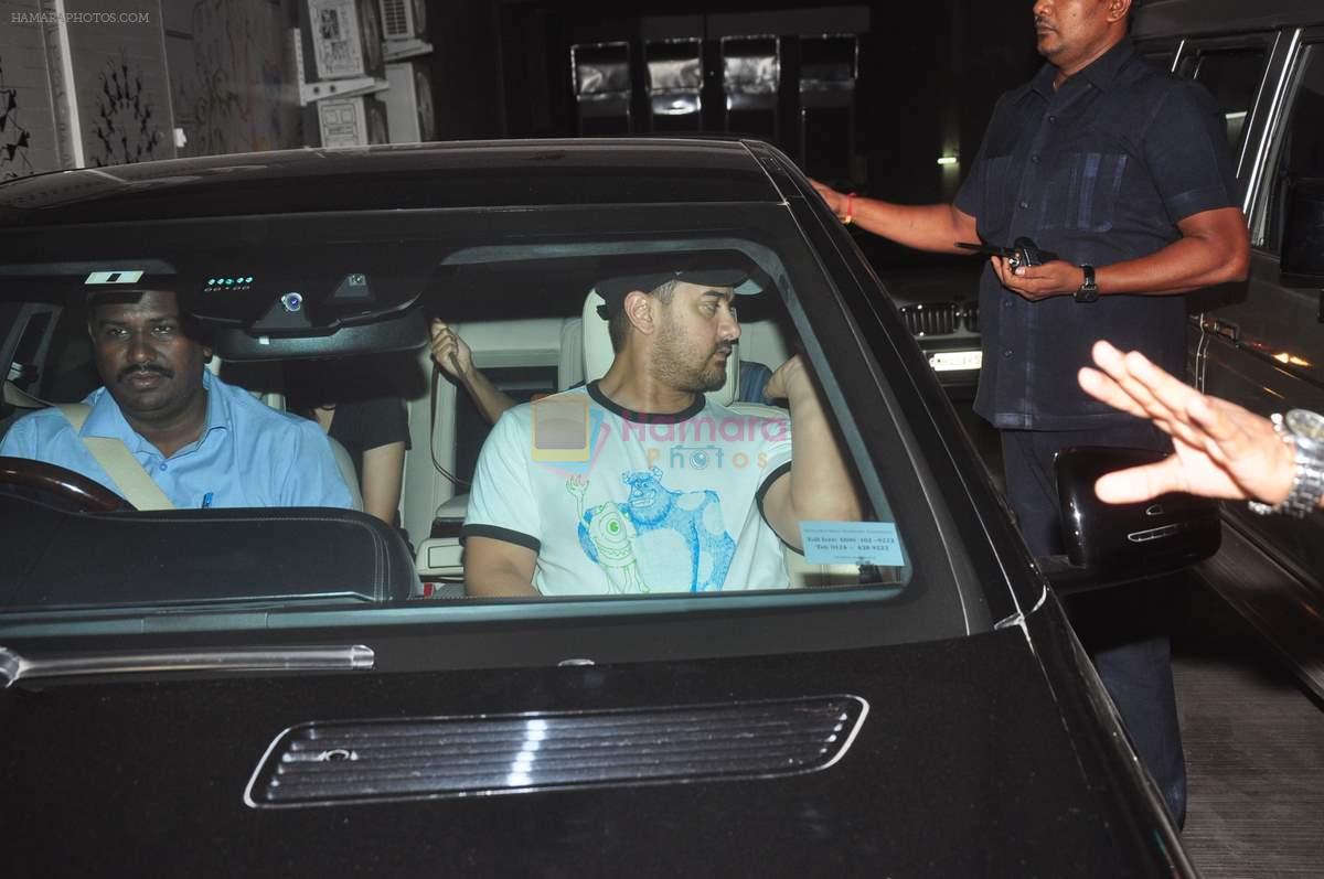 Aamir Khan snapped outside lightbox on 27th May 2015