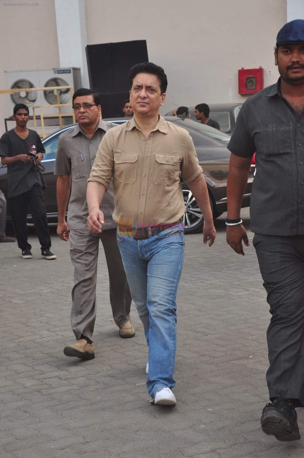 Sajid Nadiadwala at Fitoor on location in Mumbai on 27th May 2015