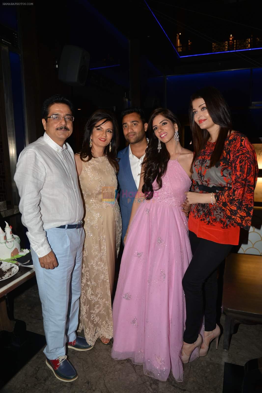 Aishwarya Rai Bachchan, Neeta Lulla, Nishka Lulla at Nishka and Dhruv's wedding bash in Mumbai on 31st May 2015