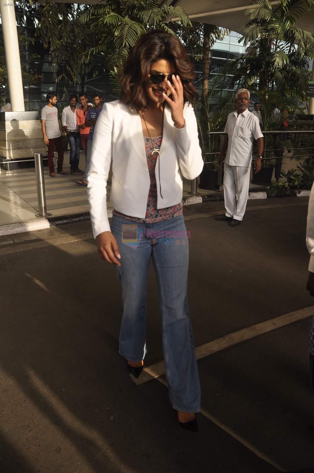 Priyanka Chopra return from Dil Dhadakne Do Promotions on 3rd June 2015