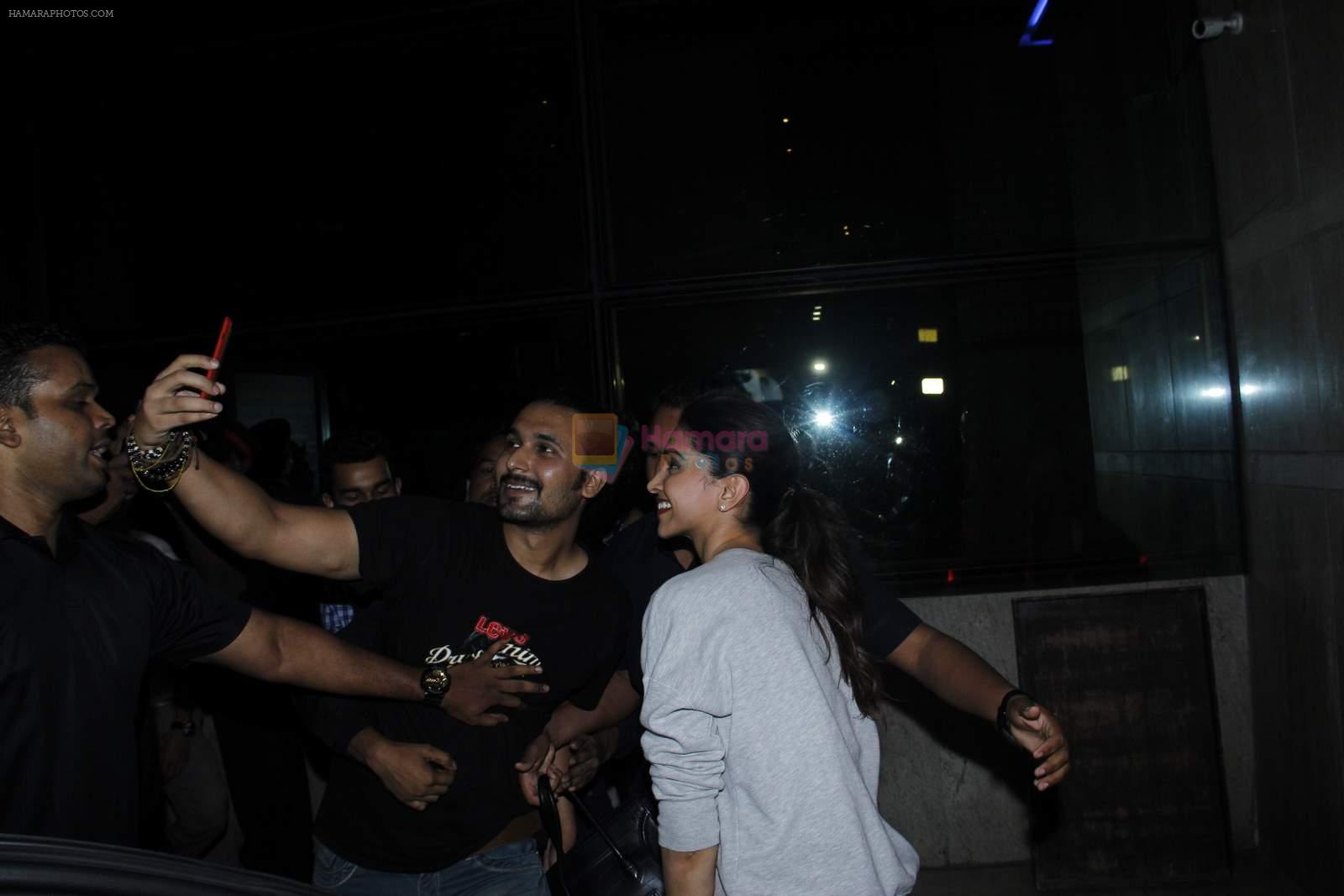 Deepika Padukone snapped at Hard rock cafe before screening at Yashraj on 3rd June 2015