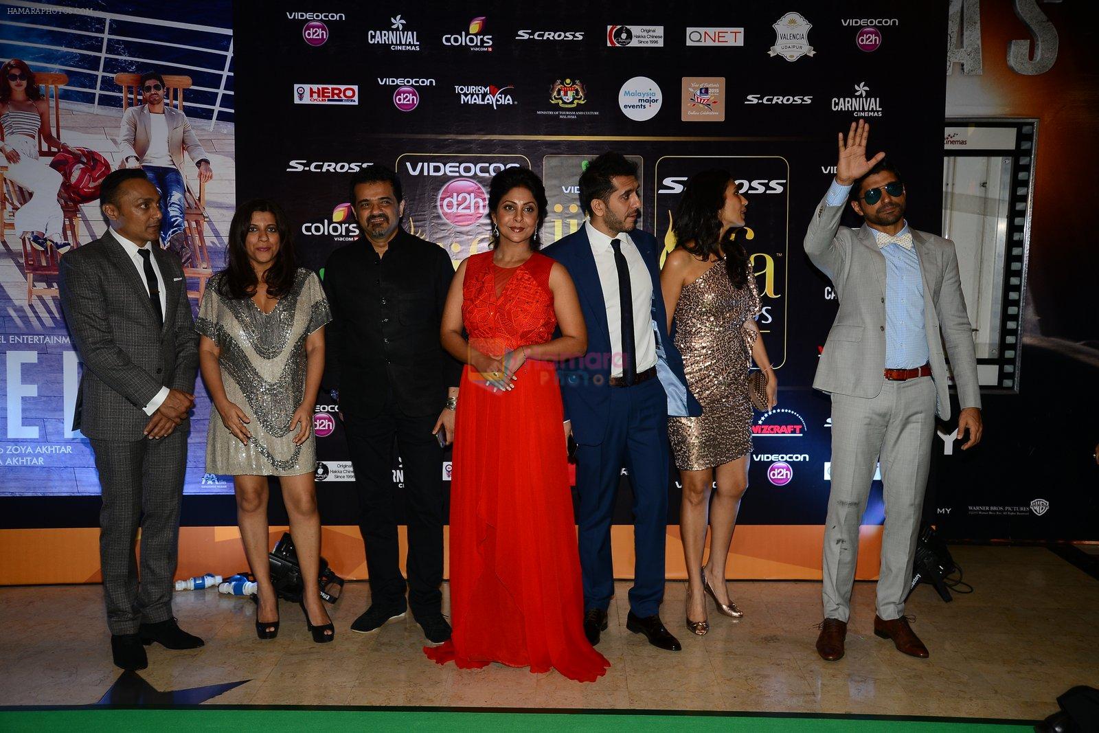 Rahul Bose, Zoya Akhtar, Ehsaan Noorani, Shefali Shah, Ritesh Sidhwani, Farhan Akhtar at Dil Dhadakne Do premiere at IIFA Awards on 6th June 2015