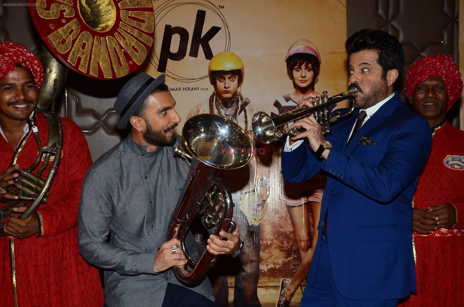 Anil Kapoor, Ranveer Singh at PK success bash in Mumbai on 10th June 2015